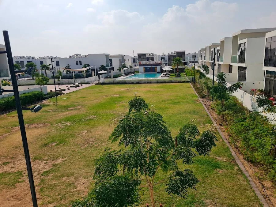 Янусия — Community view | Profound Properties, Dubai