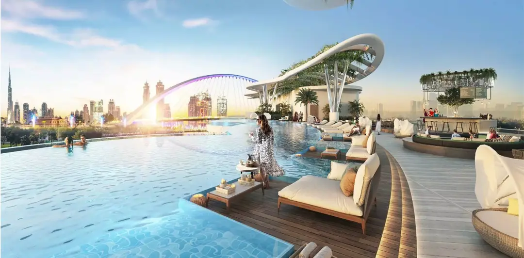 Кавалли Кутюр — Бассейны — Бесконечный бассейн — amenity | Profound Properties, Dubai