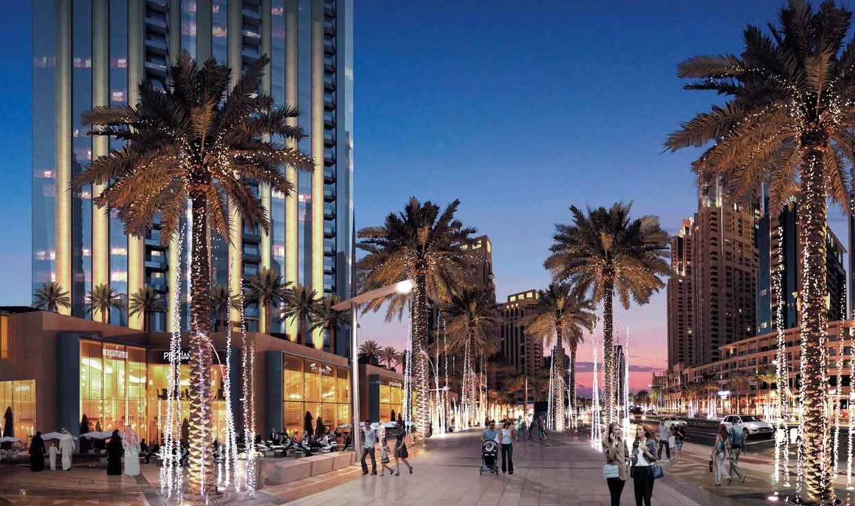 Immerse Yourself in Downtown Dubai's Vibrant Lifestyle