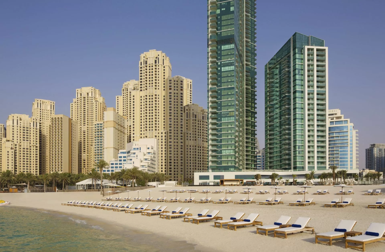 Experience Waterfront Living at Al Bateen Residences, JBR