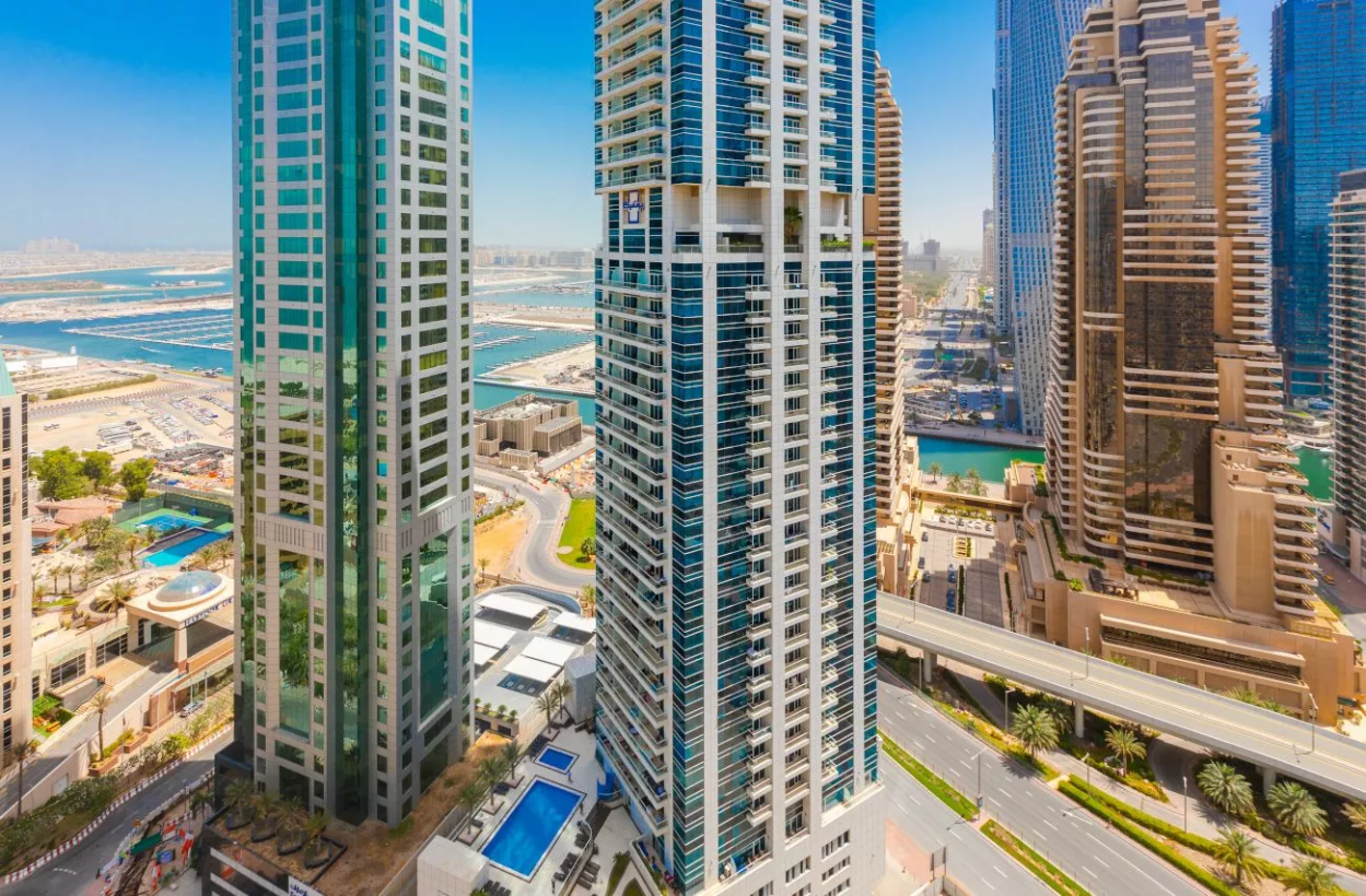23 Marina Tower