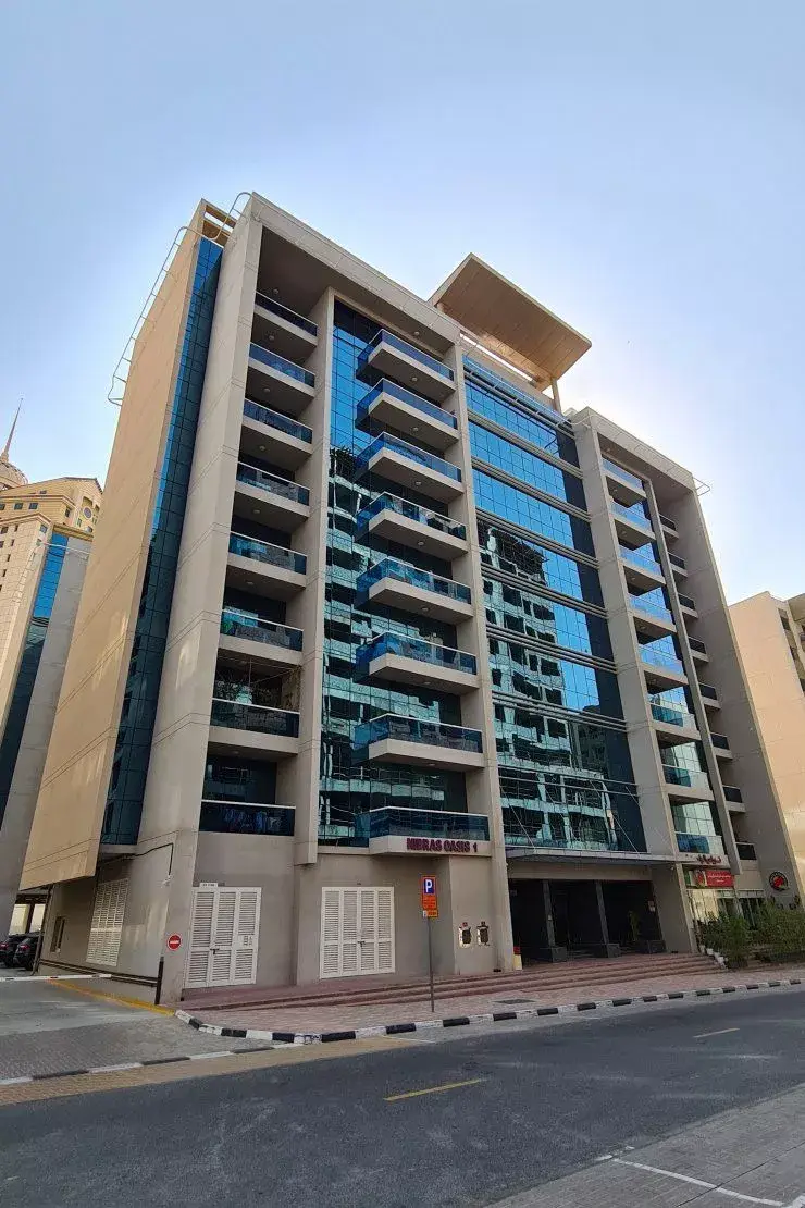 Experience Unrivaled Amenities and Connectivity