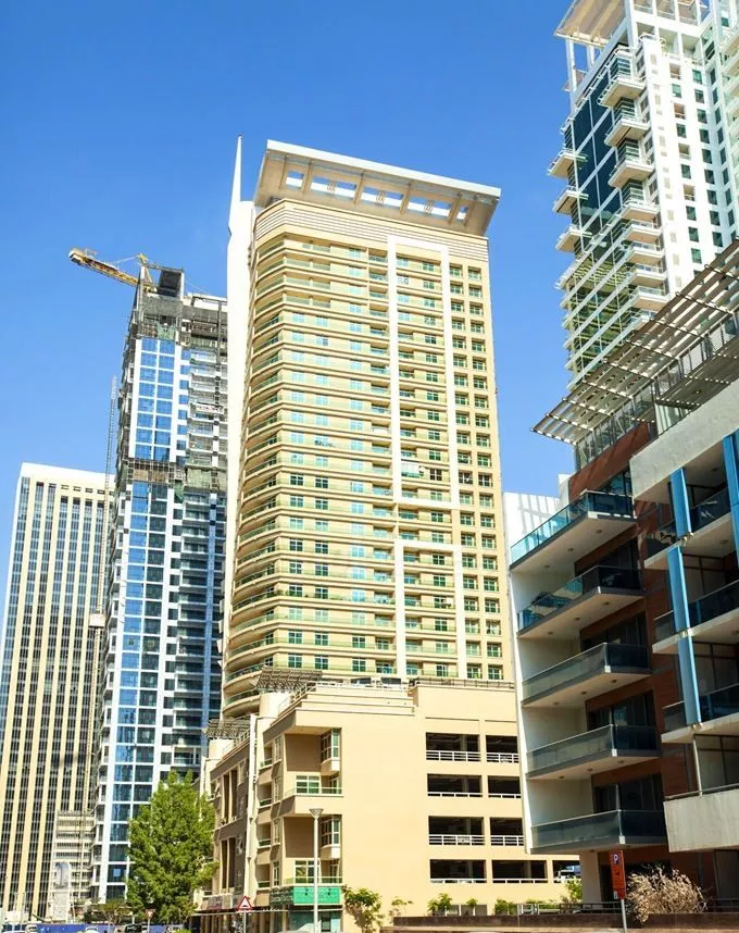 Marina Mansions