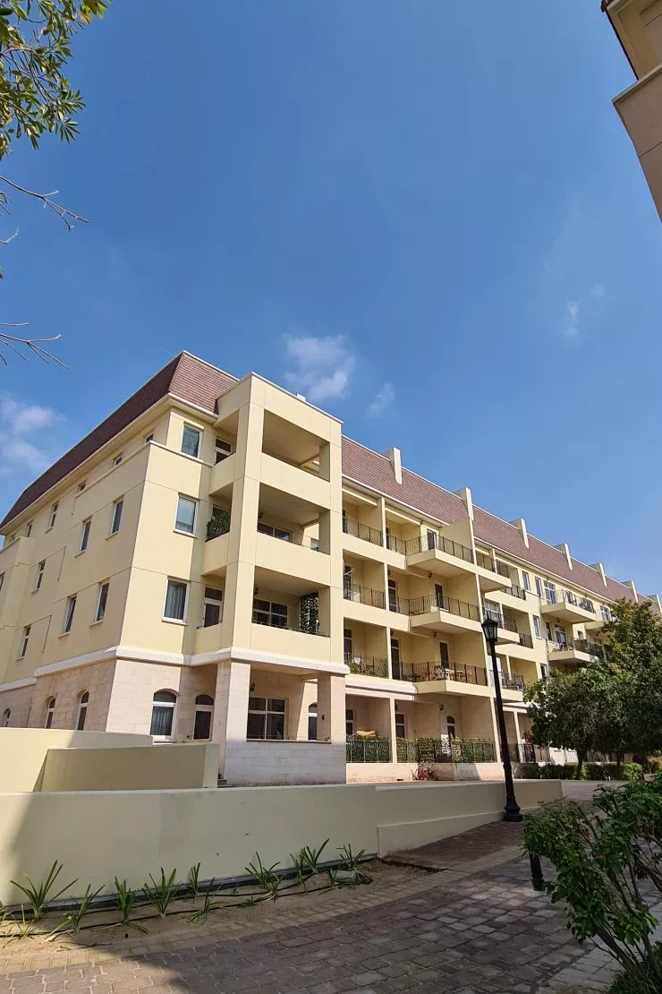 Regent House: Motor City Living Redefined