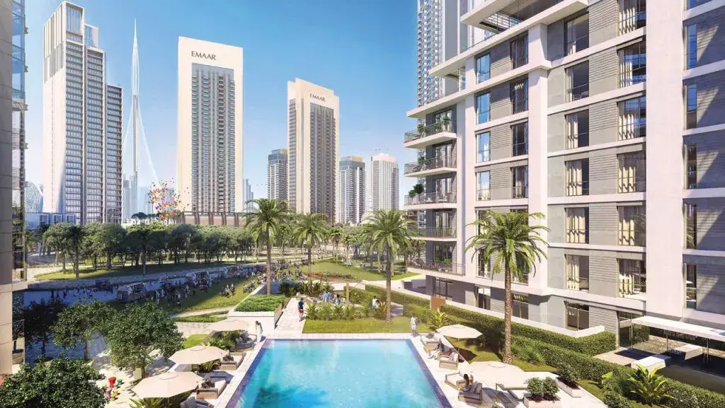 Island Park 1 — Swimming Pools — Outdoor Swimming Pool — amenity | Profound Properties, Dubai