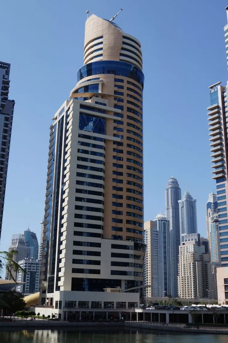 برج فورتشن التنفيذي — City view, Water view | Profound Properties, Dubai