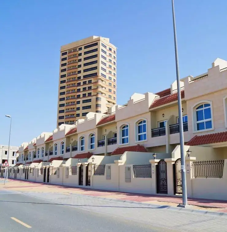 7 Уэст Виллас — Деревня Джумейра Круг | Profound Properties, Dubai