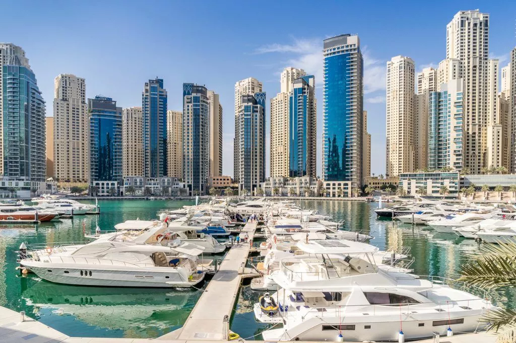 Unrivaled Waterfront Living in Emaar Beachfront