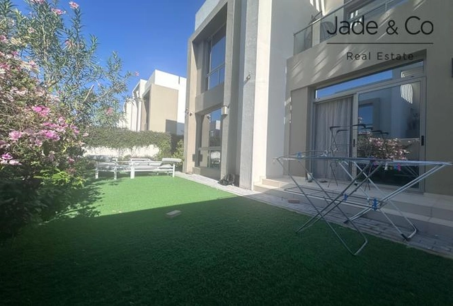 Villa for Rent in Reem Community