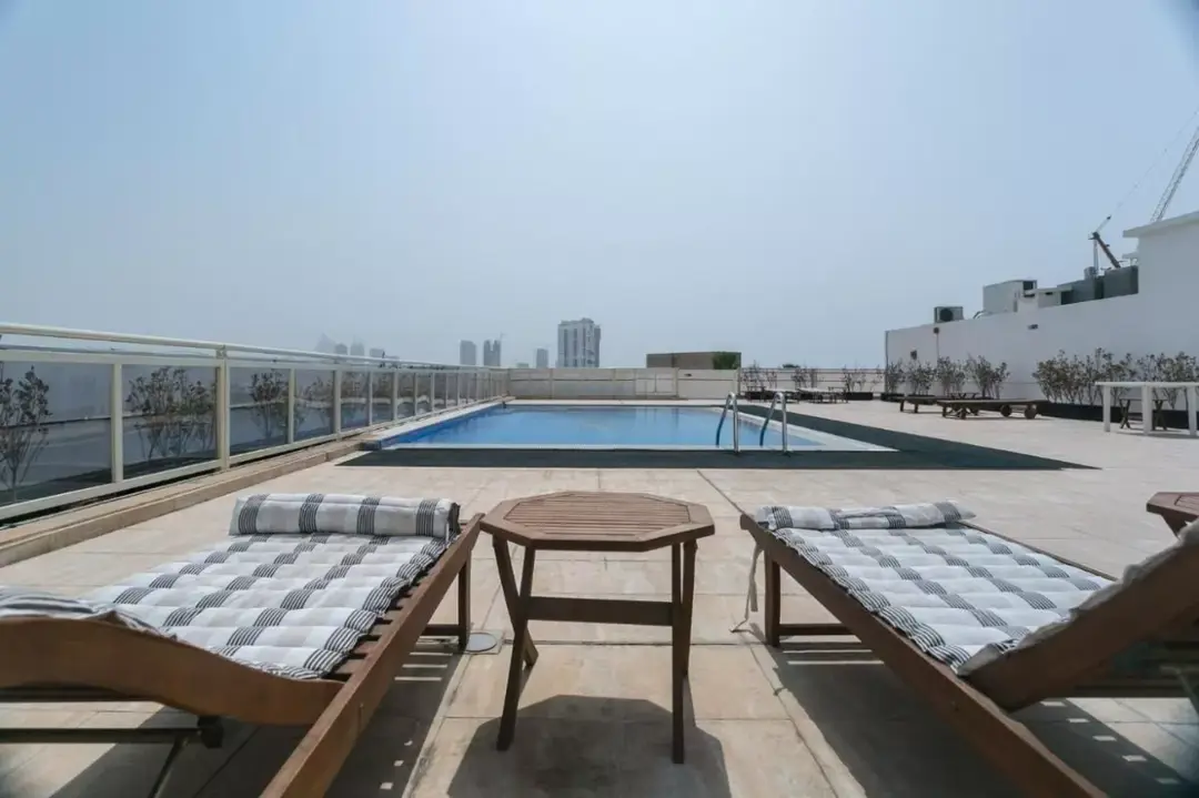 Al Murad Tower — Piscines — Piscine extérieure — amenity | Profound Properties, Dubai