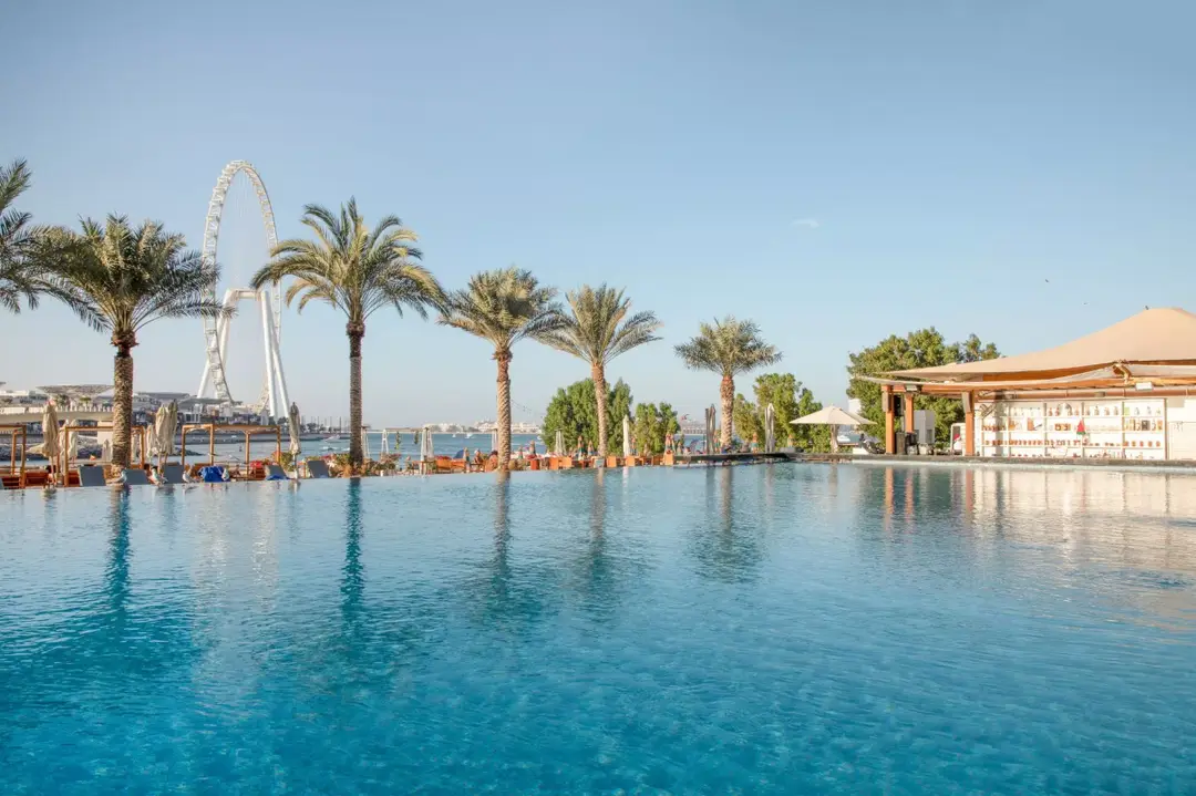 Al Bateen Residences — Swimming Pools — Outdoor Swimming Pool — amenity | Profound Properties, Dubai