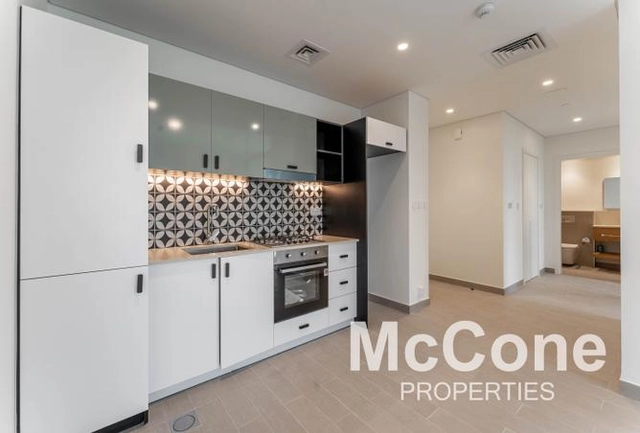Golfville Apartment