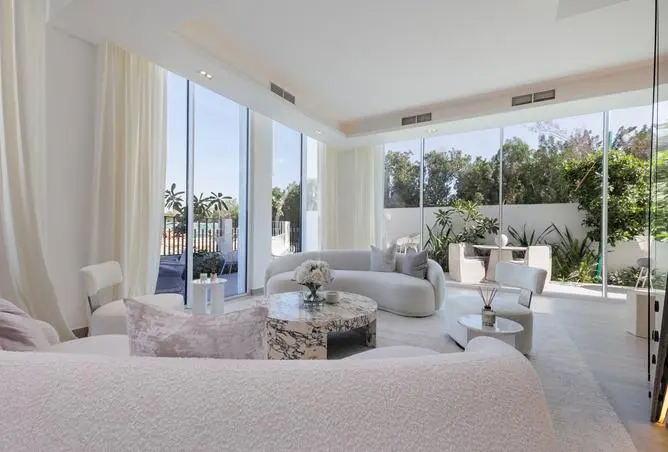 areacard-banner