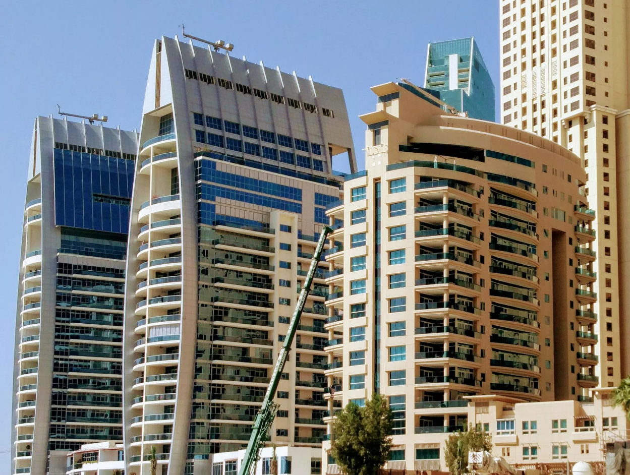 Experience Coastal Luxury at La Residence Del Mar, Dubai Marina
