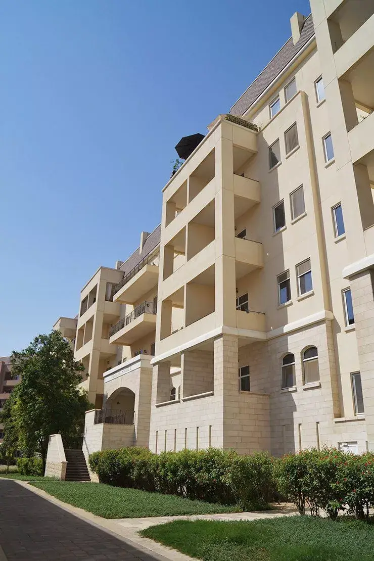 Exceptional Amenities and Prime Location