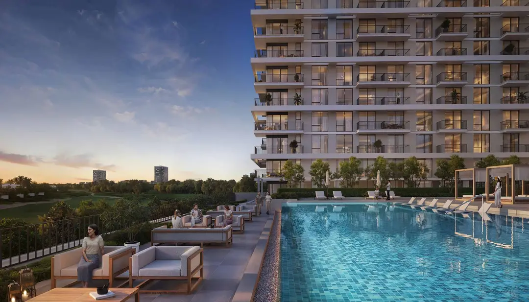 Golf Meadow — Swimming Pools — Infinity Swimming Pool — amenity | Profound Properties, Dubai