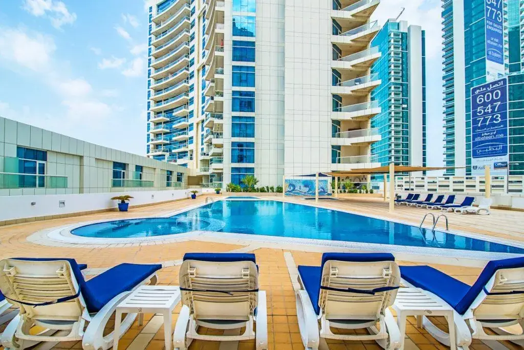 Dorra Bay Tower — Swimming Pools — Outdoor Swimming Pool — amenity | Profound Properties, Dubai