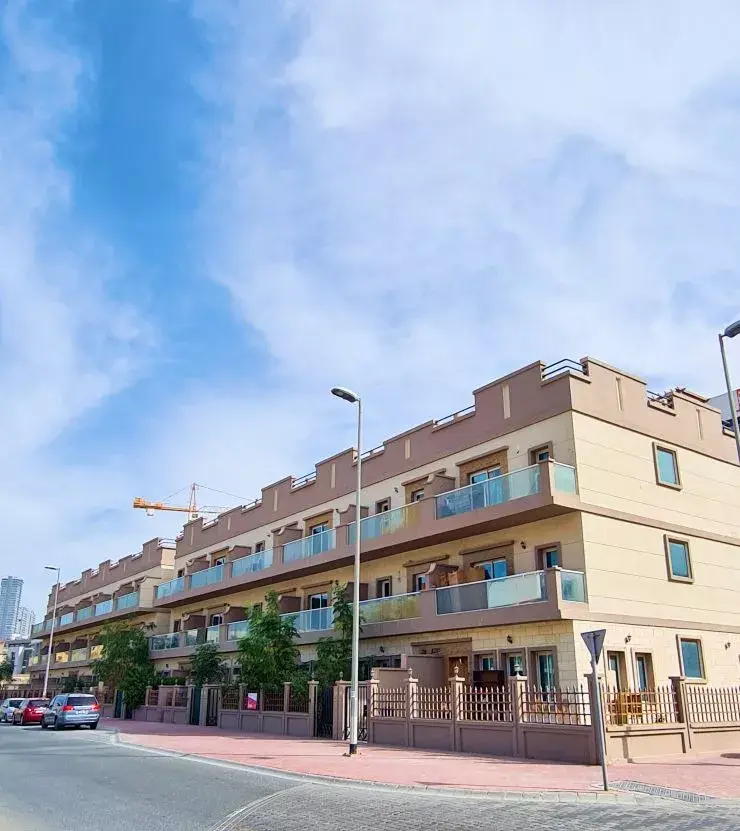 Discover Luxurious Townhouse Living in Jumeirah Village Circle