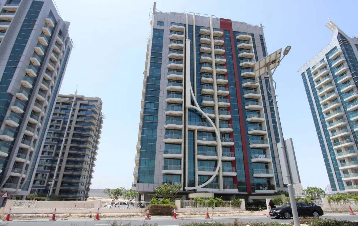 Dubai Sports City: Your Active Oasis