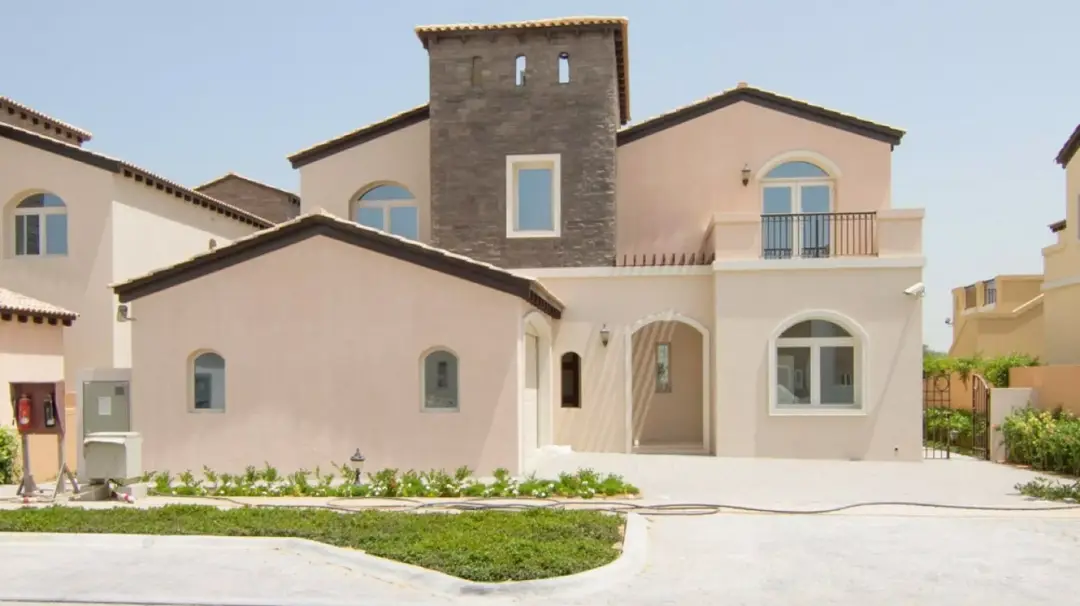 Sienna Lakes — Must Have — Balcony — feature | Profound Properties, Dubai