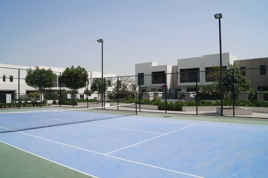 扎赫拉联排别墅 — 体育 — 网球场 — amenity | Profound Properties, Dubai