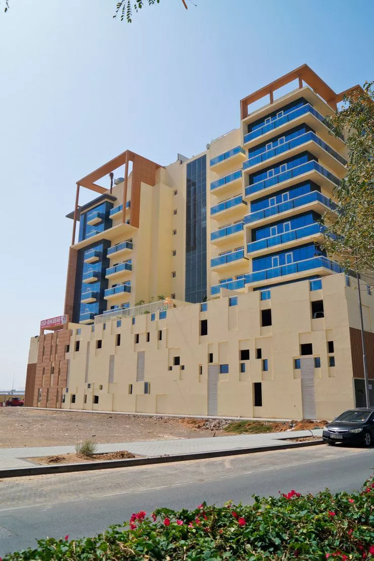 Experience Al Furjan's Vibrant Lifestyle