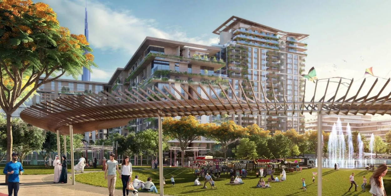 Experience the Heart of City Walk