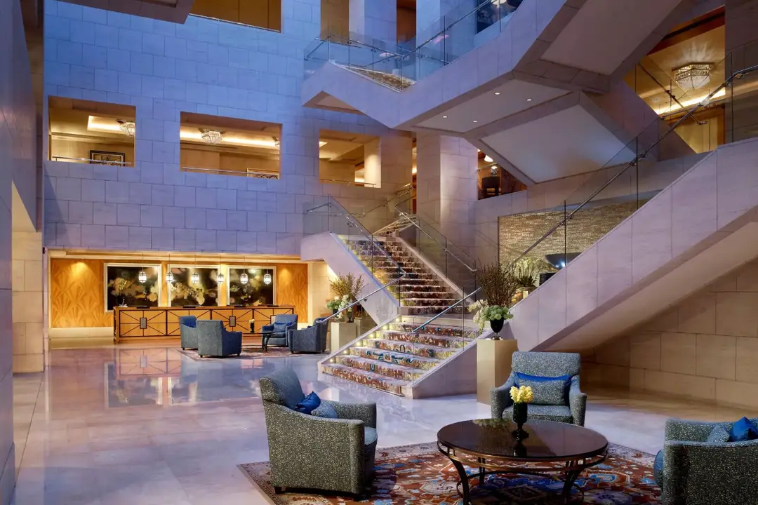 The Ritz-Carlton, Dubai International Financial Centre — Social & Événement — Espace Lounge — amenity | Profound Properties, Dubai