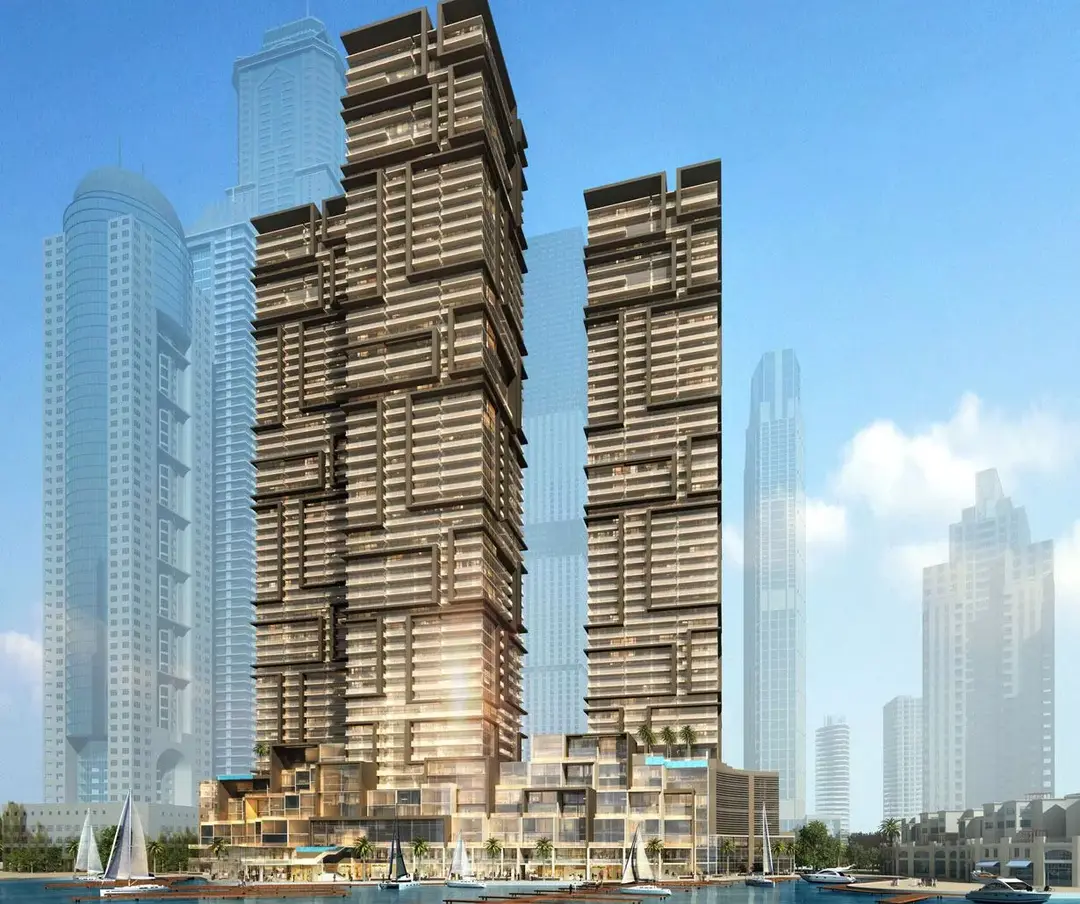 Jumeirah Living Marina Gate — Swimming Pools — Outdoor Swimming Pool — amenity | Profound Properties, Dubai
