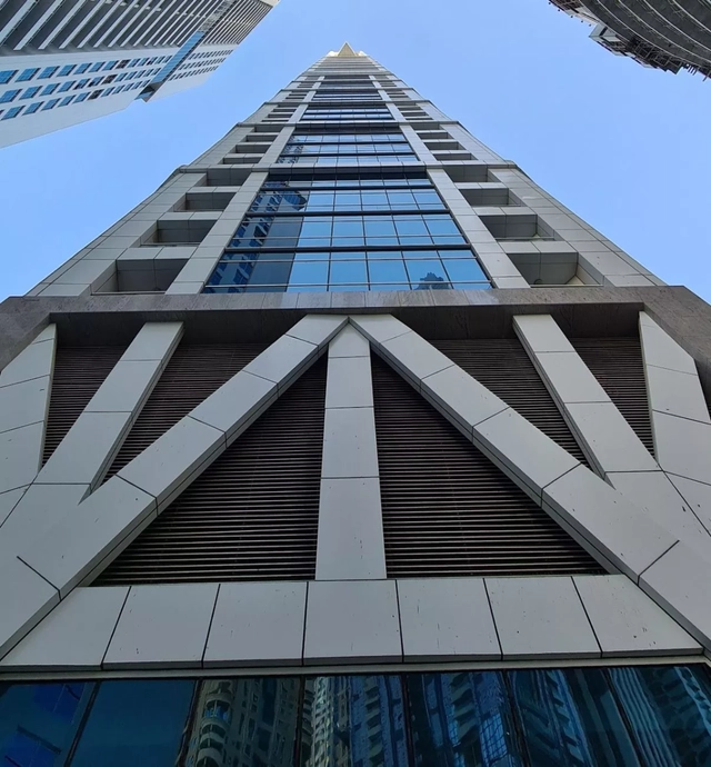 23 Marina Tower