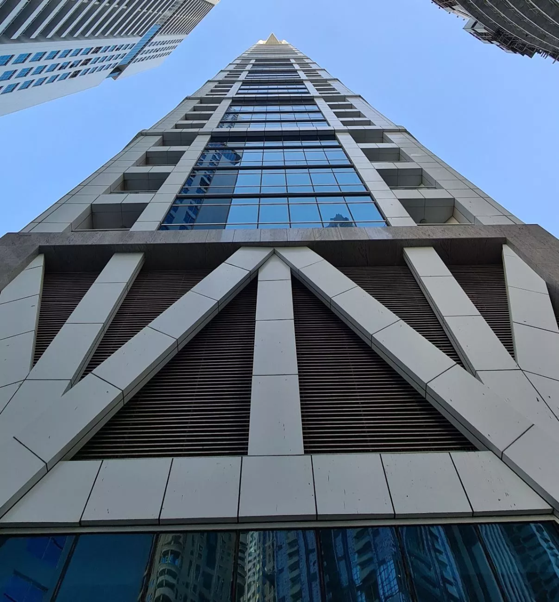 23 Marina Tower