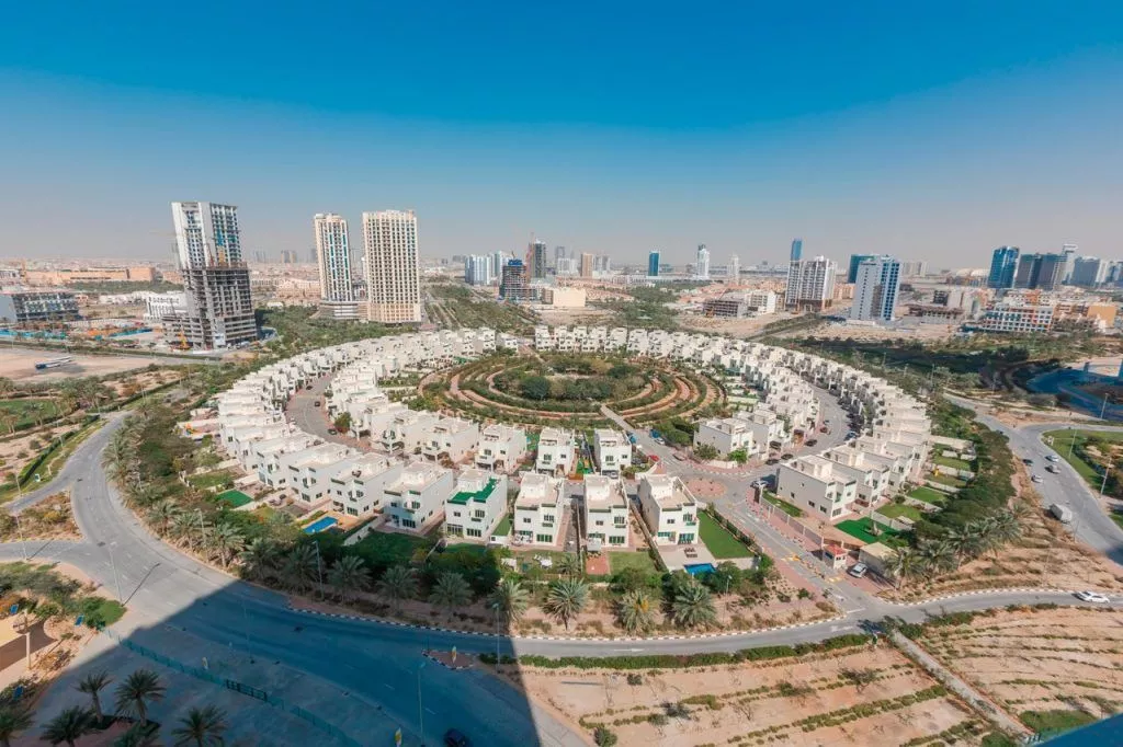 Unrivaled Location and Amenities