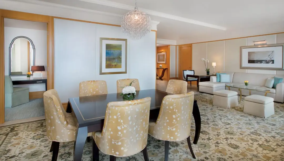 The Ritz-Carlton, Dubai International Financial Centre — Finition et ameublement — Meublé — feature | Profound Properties, Dubai