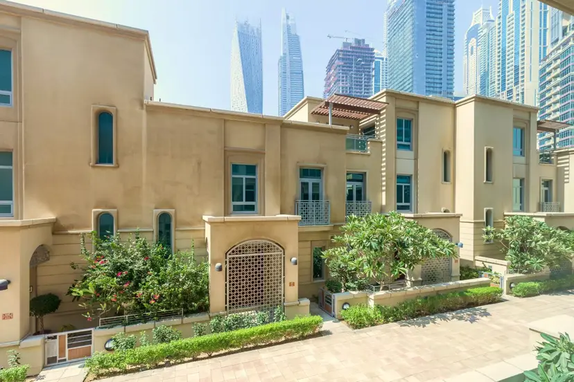 Al Anbar Villas