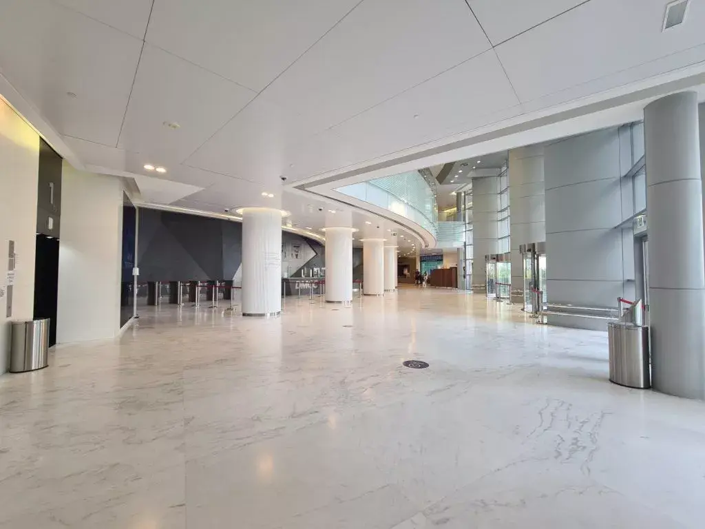 Almas Tower — Social & Event — Lounge Area — amenity | Profound Properties, Dubai