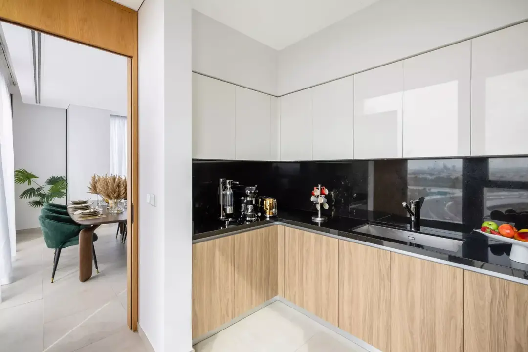 Residence 110 — Doit avoir — Cuisine fermée — feature | Profound Properties, Dubai