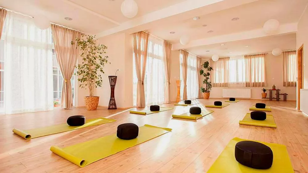 Unrivaled Amenities and Prime Location
