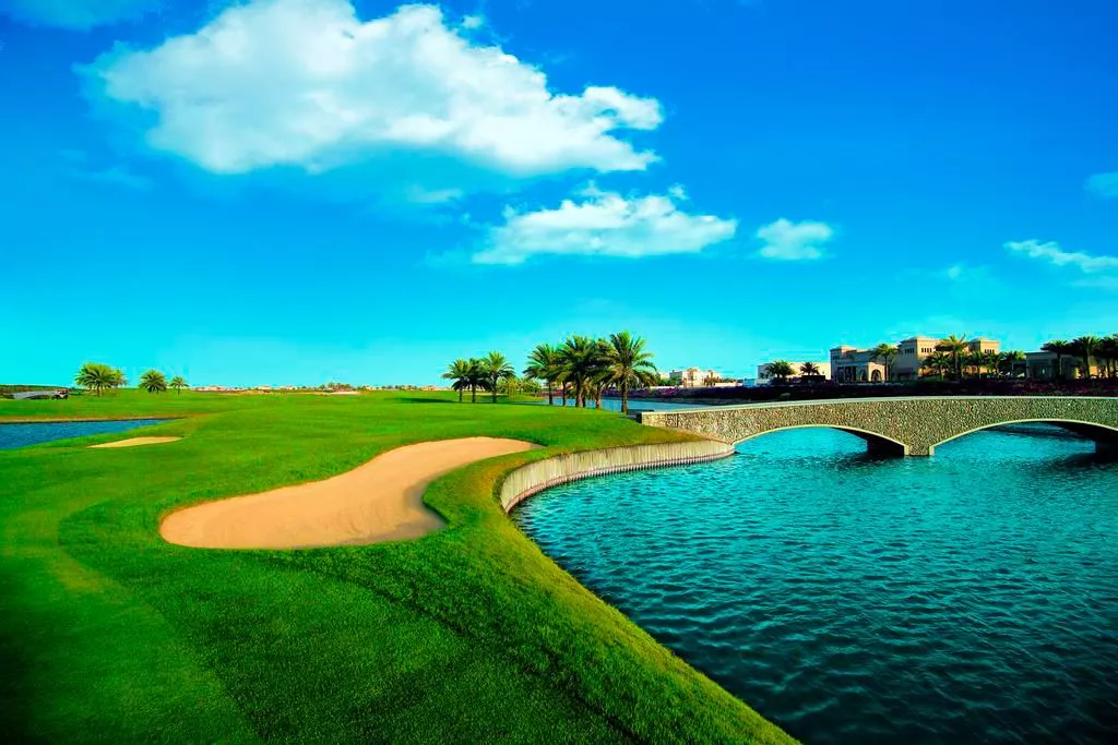 Experience the Best of Reem Community and Dubailand