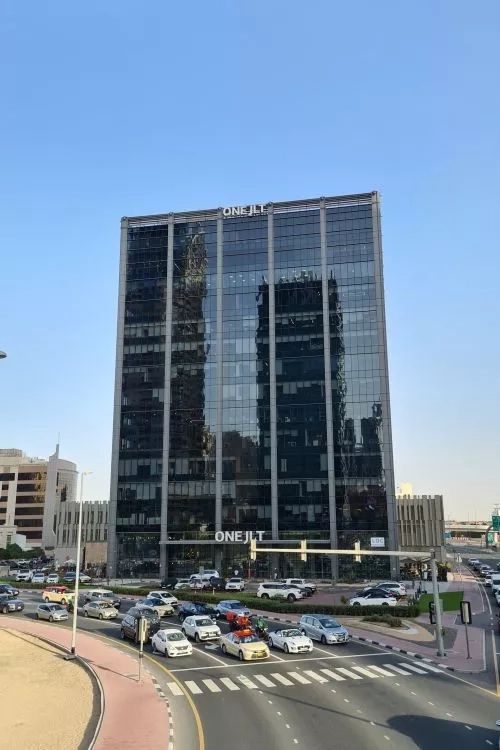 One JLT