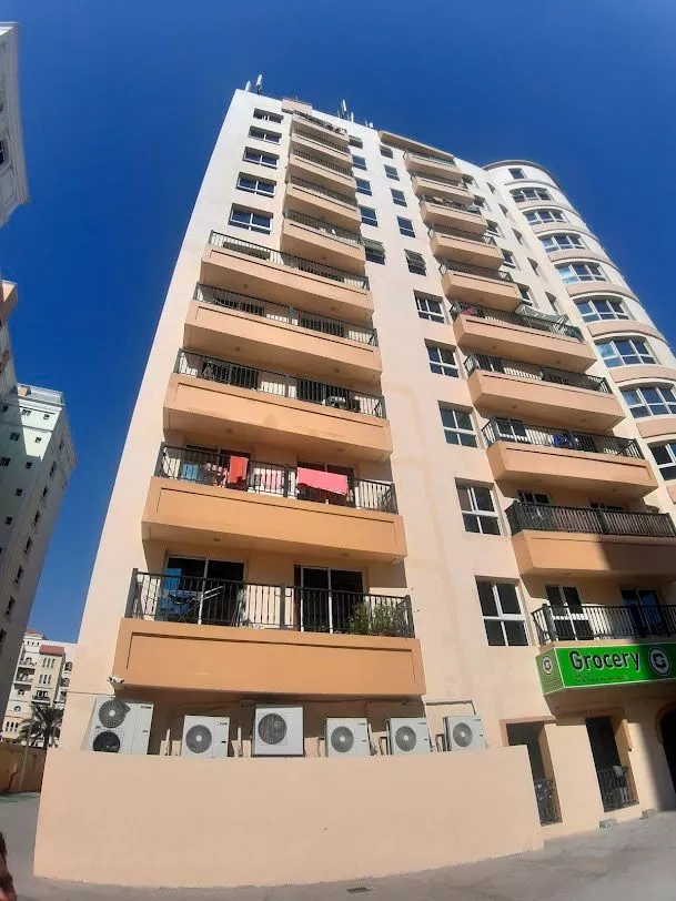 Universale Apartments