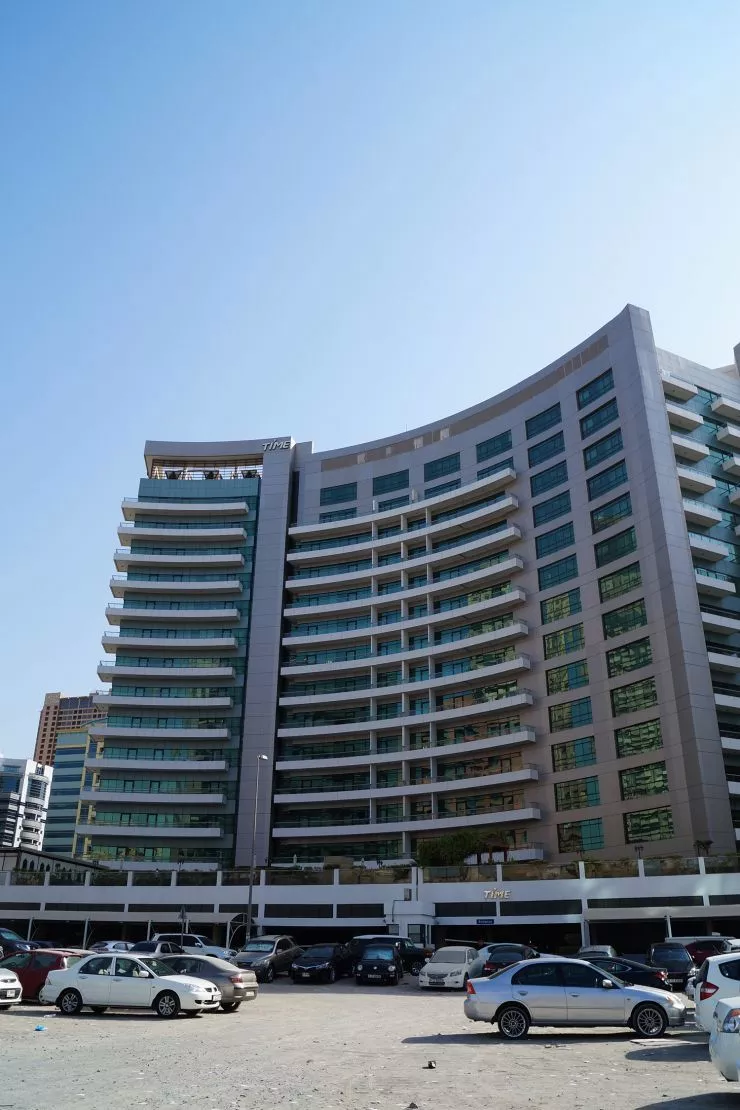 Time Oak Hotel and Suites