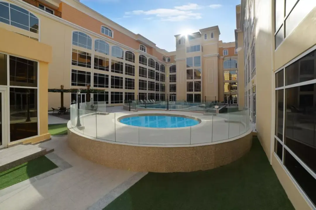 Astoria Residence — Schwimmbäder — Kinderplanschbecken — amenity | Profound Properties, Dubai