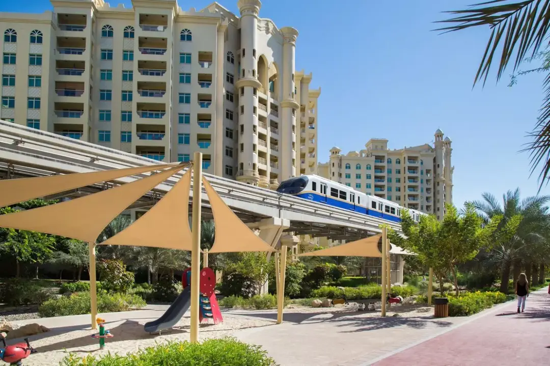 Golden Mile — Sports — Running Tracks — amenity | Profound Properties, Dubai