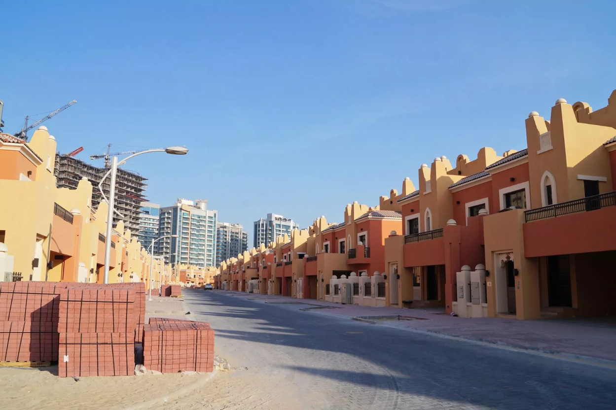 Experience Arabian Elegance in Dubai Sports City