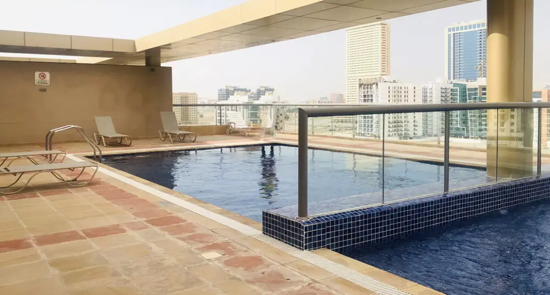 Solitaire Cascades — Piscines — Piscine extérieure — amenity | Profound Properties, Dubai