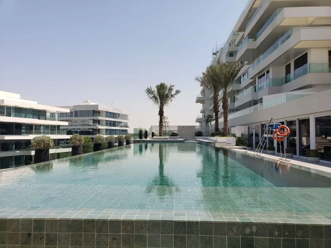 Seventh Heaven — Swimming Pools — Infinity Swimming Pool — amenity | Profound Properties, Dubai
