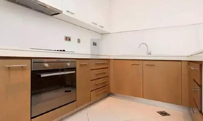 Marsa Plaza — Muss haben — Geschlossene Küche — feature | Profound Properties, Dubai