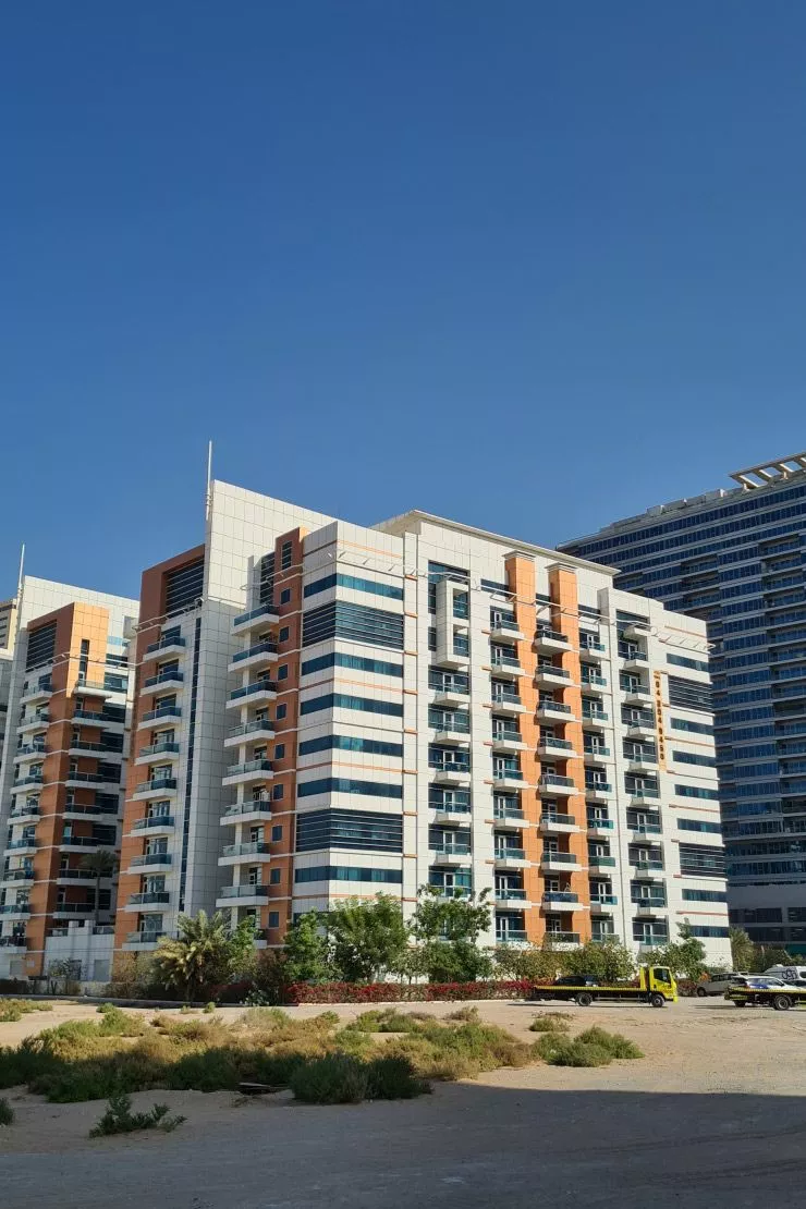 Discover Comfortable Living at Durar 1, Dubai Residence Complex