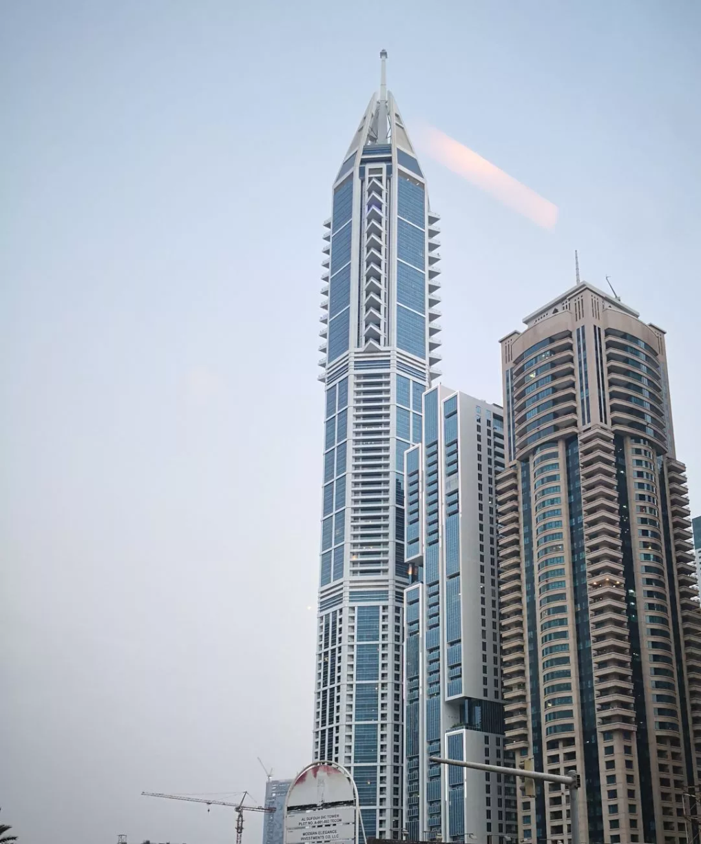23 Marina Tower