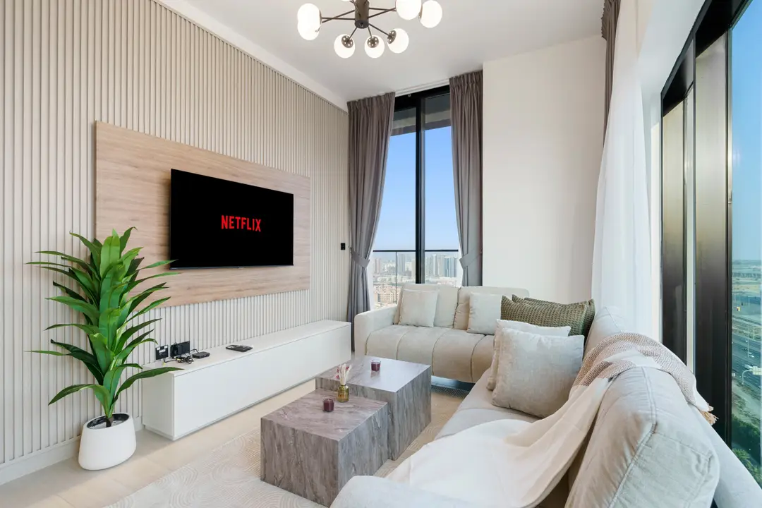 Stylish Furnished I Golf Course Views I Ready to Move In — 装修与家具 — 智能家居功能 — feature | Profound Properties, Dubai